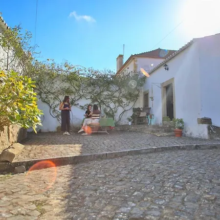 Prázdninový dům Guestready - Casa Do Mar Ericeira Rustic *