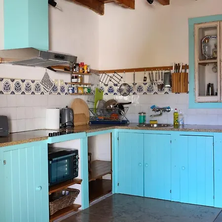 Prázdninový dům Guestready - Casa Do Mar Ericeira Rustic